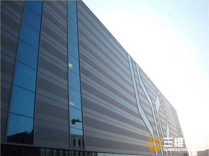 新黄金城hjc222钢结构建筑图